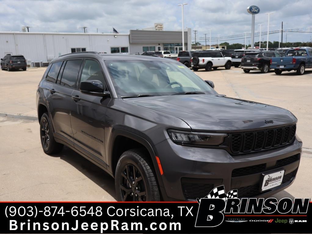 new 2025 Jeep Grand Cherokee L car, priced at $40,077
