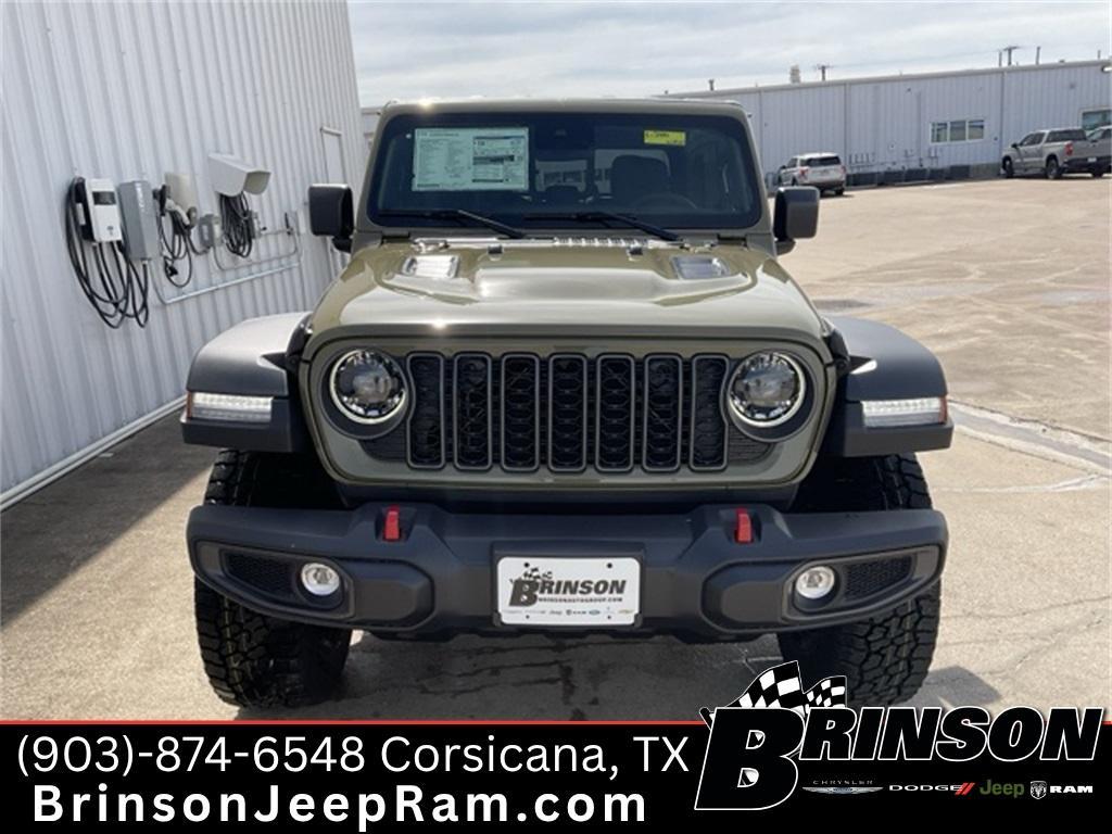 new 2025 Jeep Gladiator car, priced at $51,744