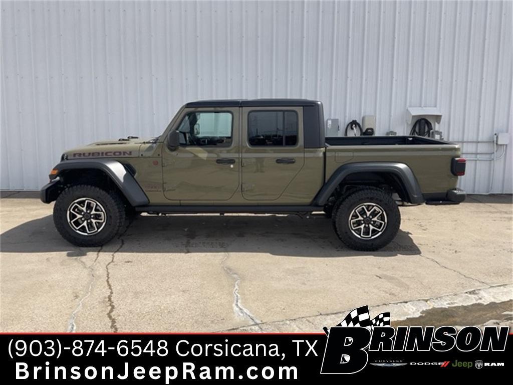 new 2025 Jeep Gladiator car, priced at $51,744