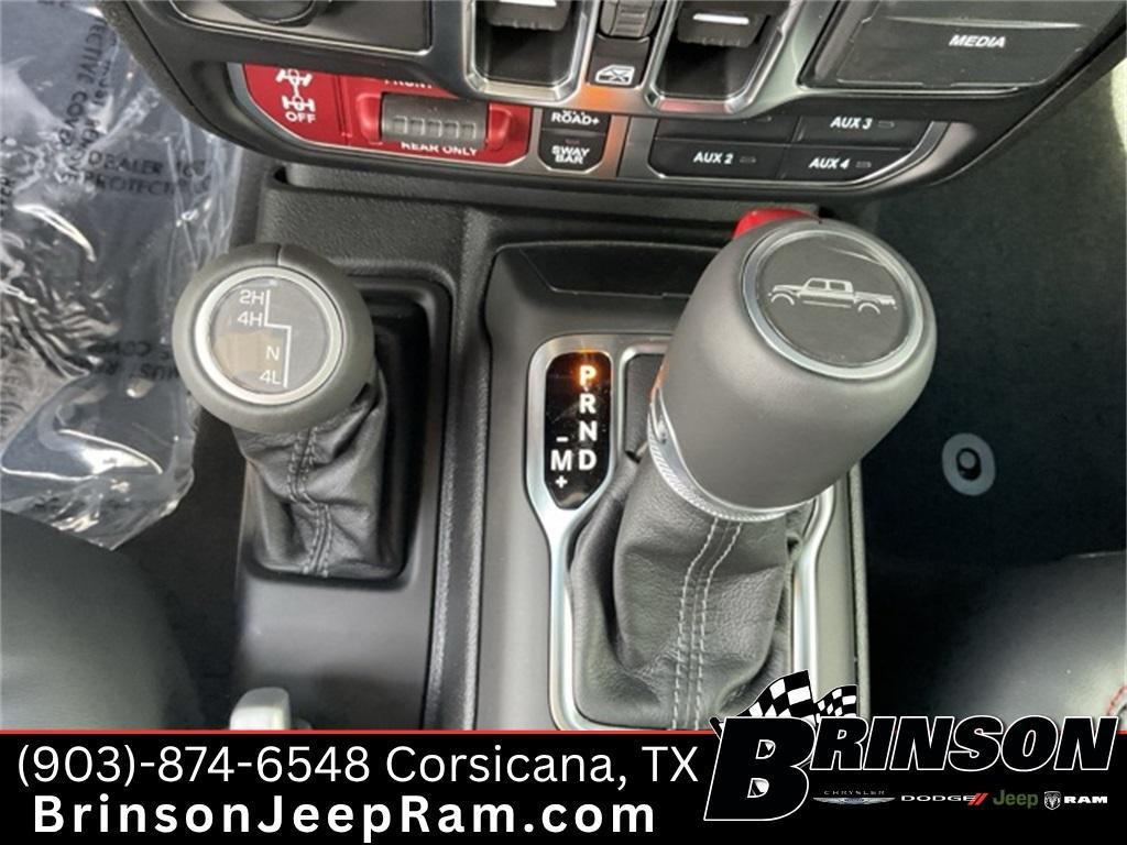 new 2025 Jeep Gladiator car, priced at $51,744