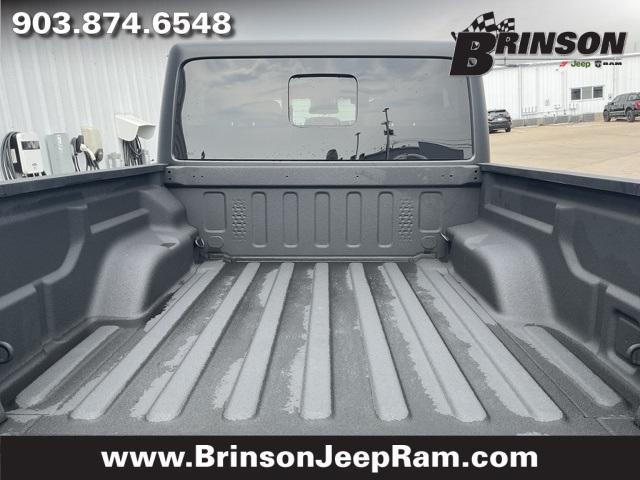 used 2024 Jeep Gladiator car, priced at $38,886
