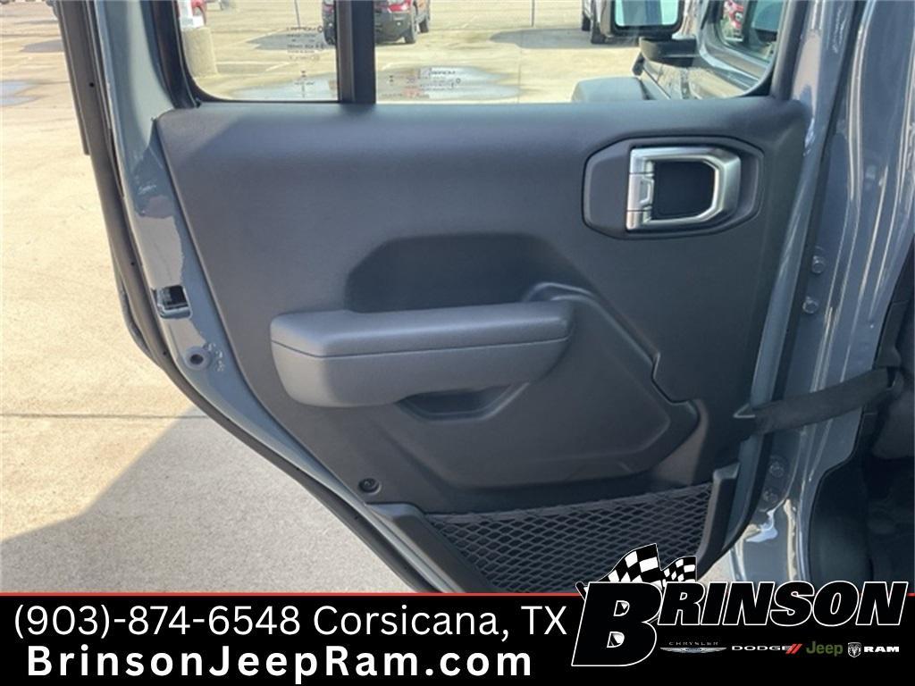 new 2025 Jeep Wrangler car, priced at $39,010