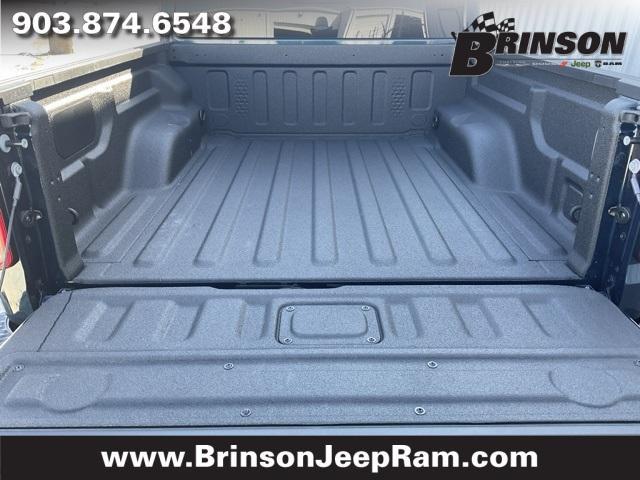 new 2025 Jeep Gladiator car, priced at $40,735