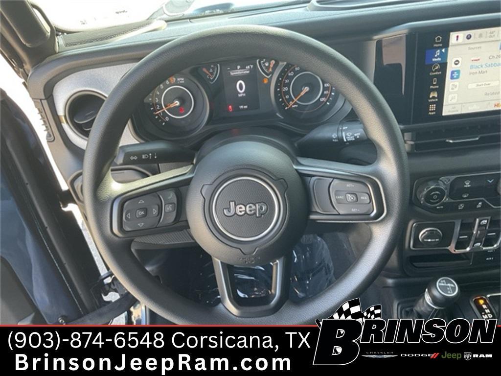 new 2025 Jeep Gladiator car, priced at $40,700