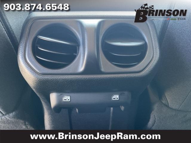 new 2025 Jeep Gladiator car, priced at $40,735