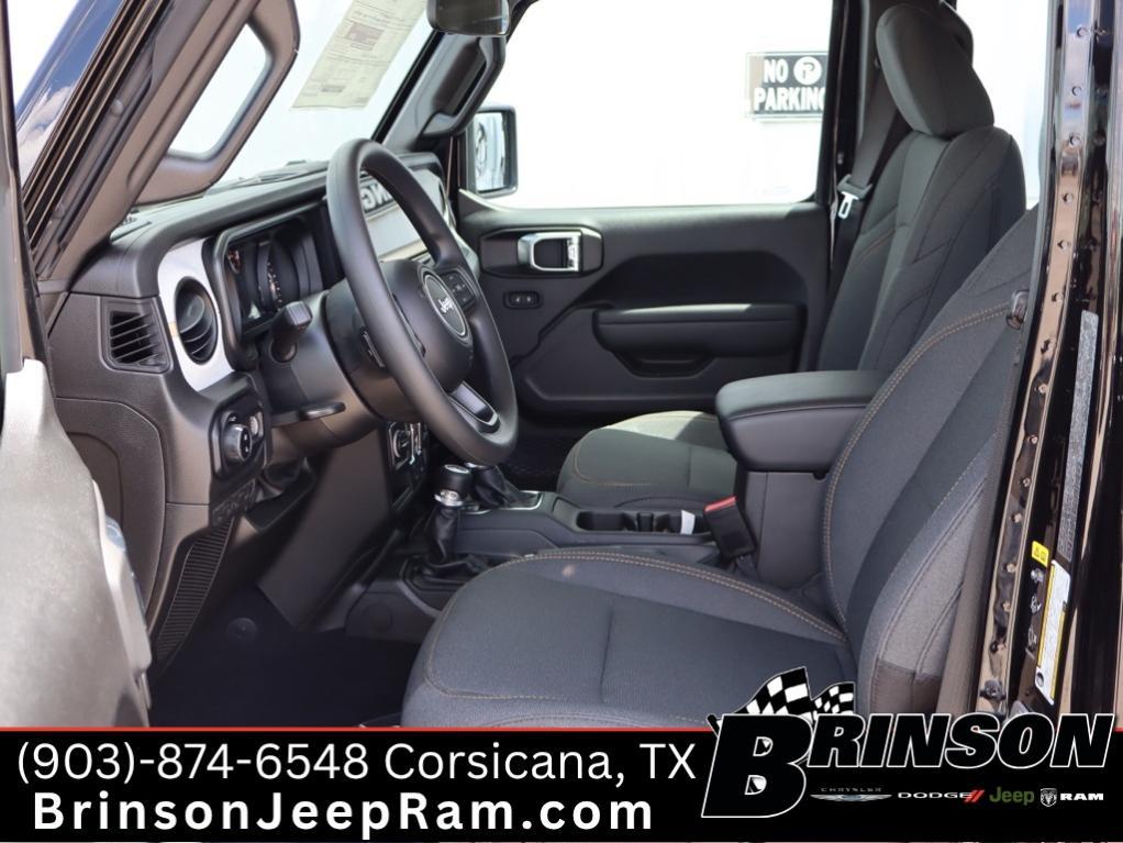 new 2025 Jeep Gladiator car, priced at $40,508