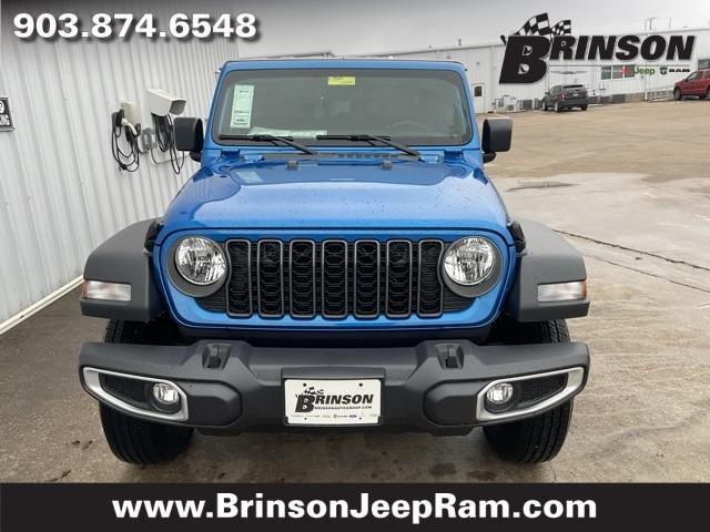 new 2025 Jeep Gladiator car, priced at $38,360