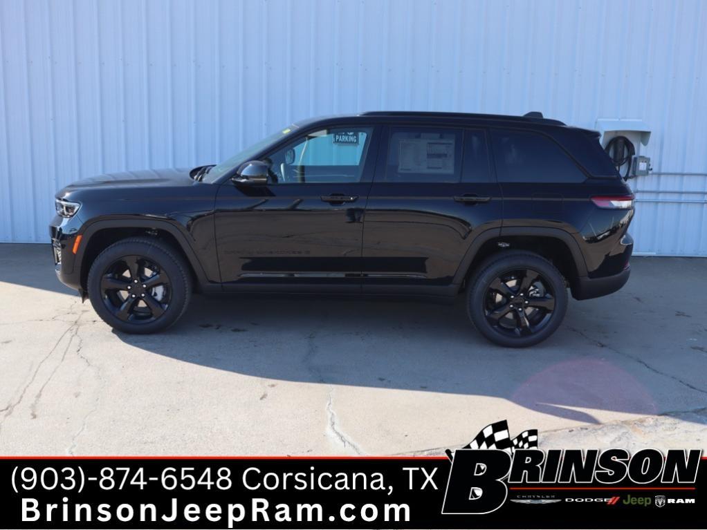 new 2025 Jeep Grand Cherokee car, priced at $41,347