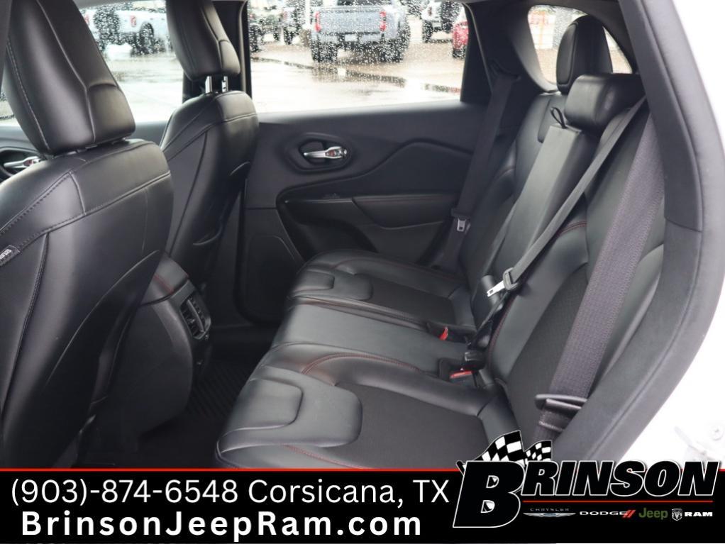 used 2022 Jeep Cherokee car, priced at $20,995