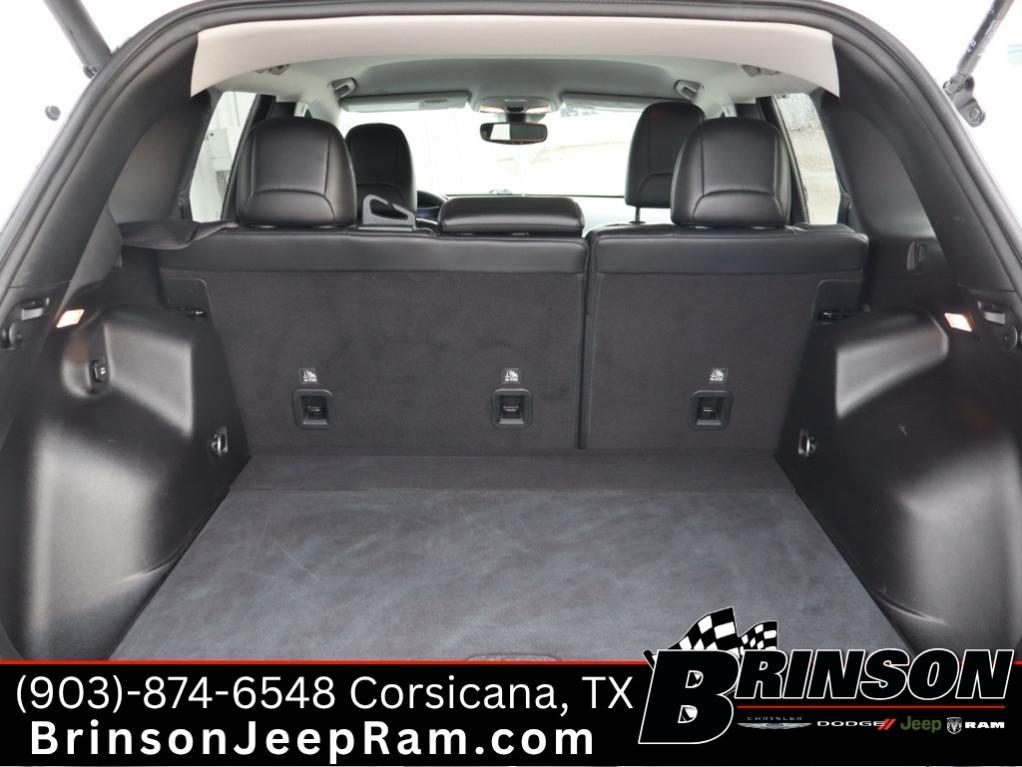 used 2022 Jeep Cherokee car, priced at $20,995