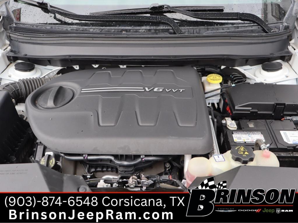 used 2022 Jeep Cherokee car, priced at $20,995
