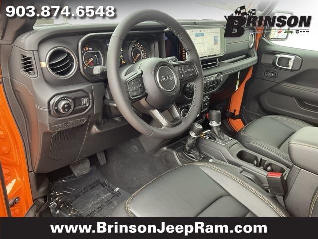 new 2025 Jeep Gladiator car, priced at $41,694