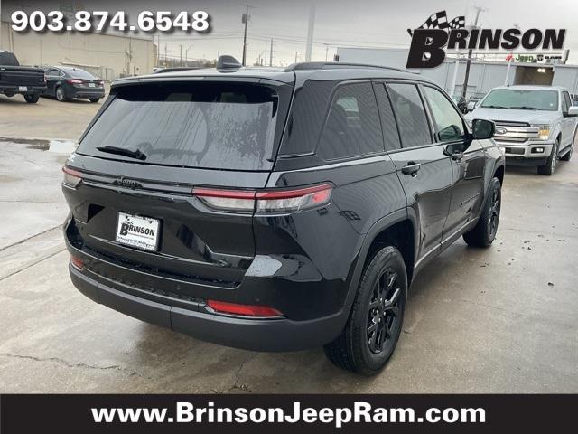 new 2025 Jeep Grand Cherokee car, priced at $41,375