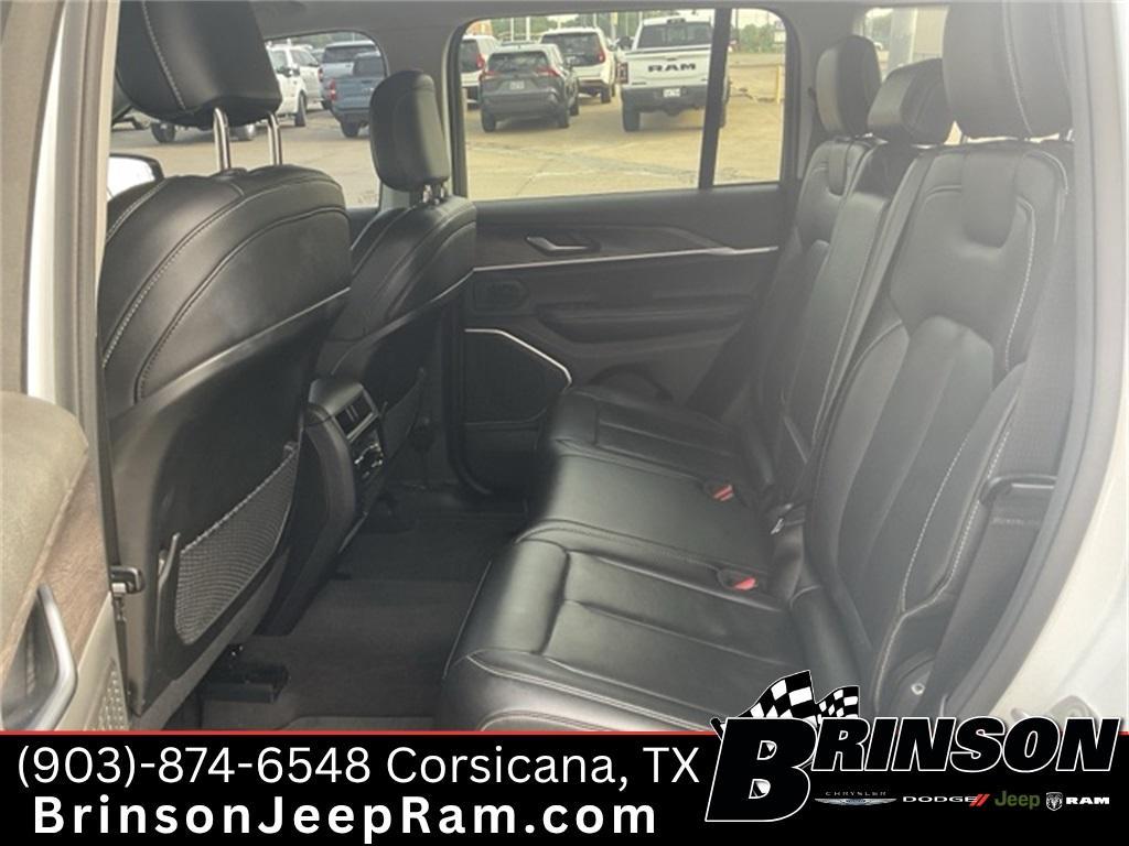 used 2022 Jeep Grand Cherokee car, priced at $29,100