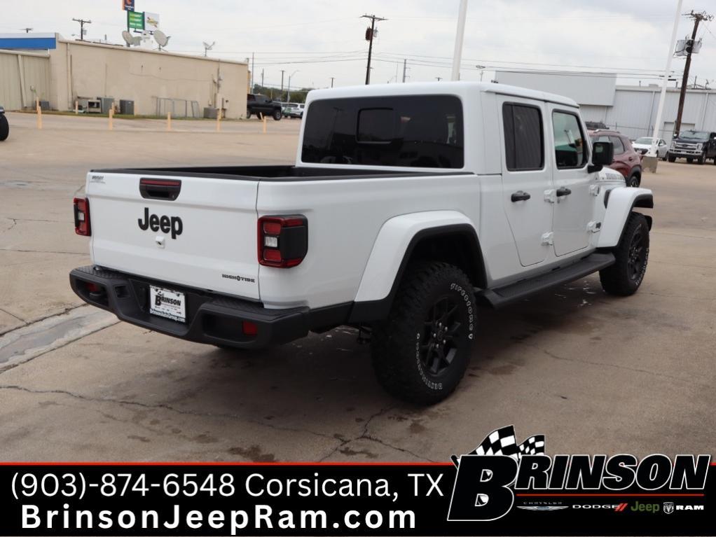 new 2025 Jeep Gladiator car, priced at $42,747