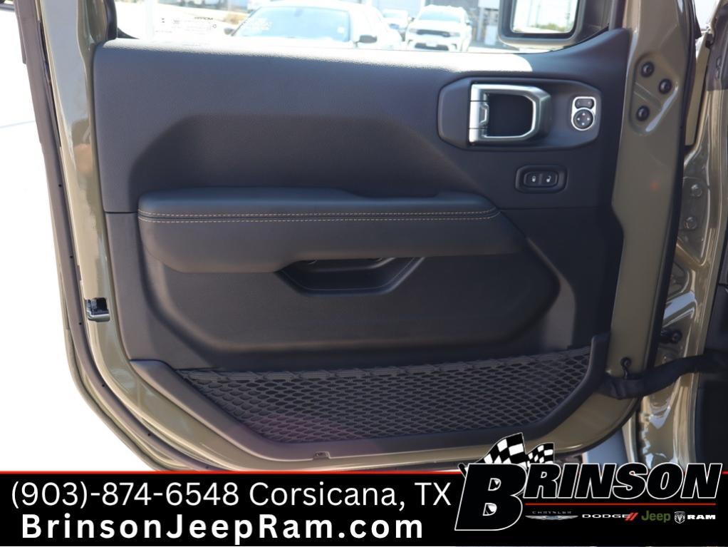 new 2025 Jeep Wrangler car, priced at $96,997