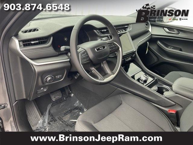 new 2025 Jeep Grand Cherokee L car, priced at $34,075