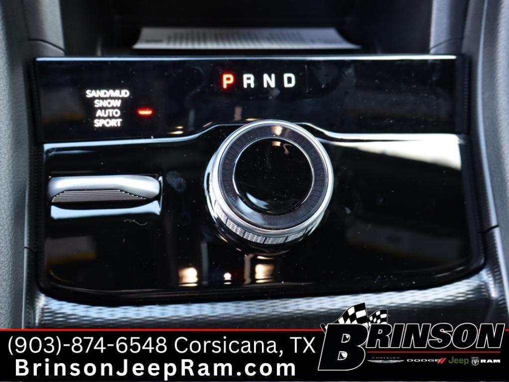 new 2025 Jeep Grand Cherokee L car, priced at $45,497
