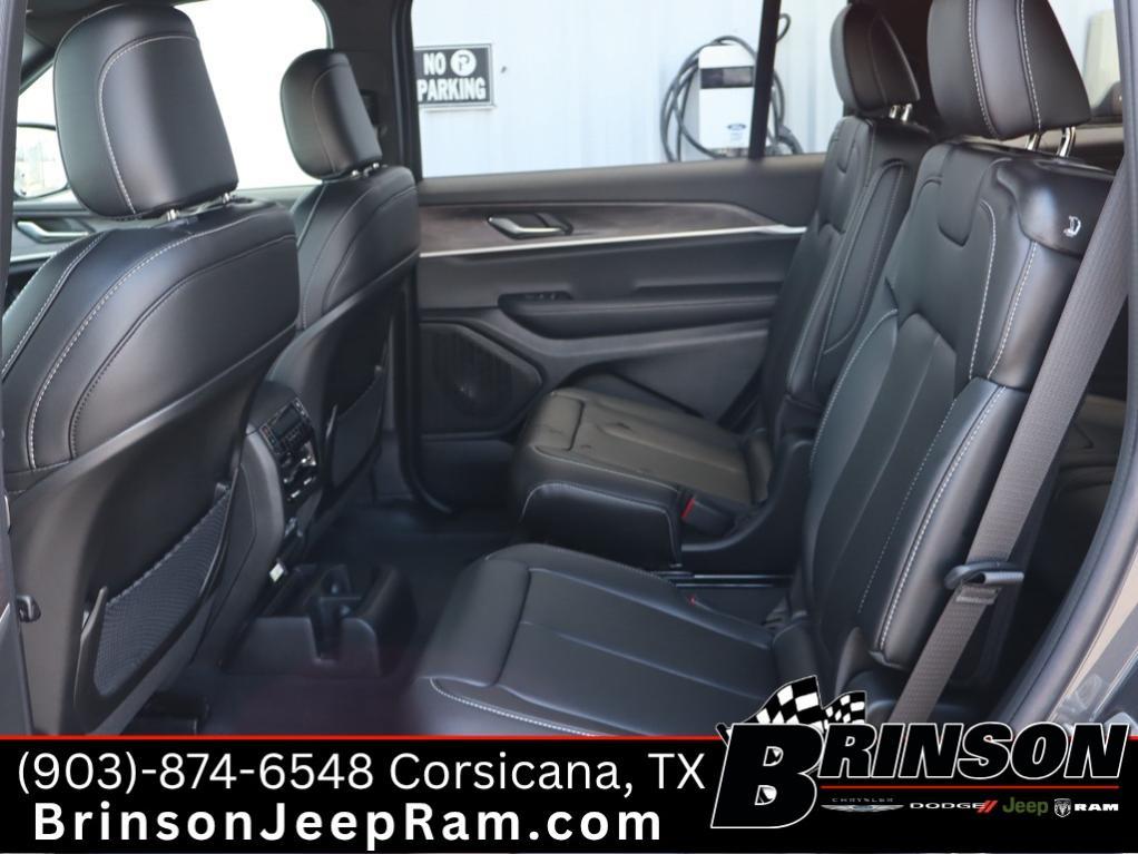 new 2025 Jeep Grand Cherokee L car, priced at $45,497