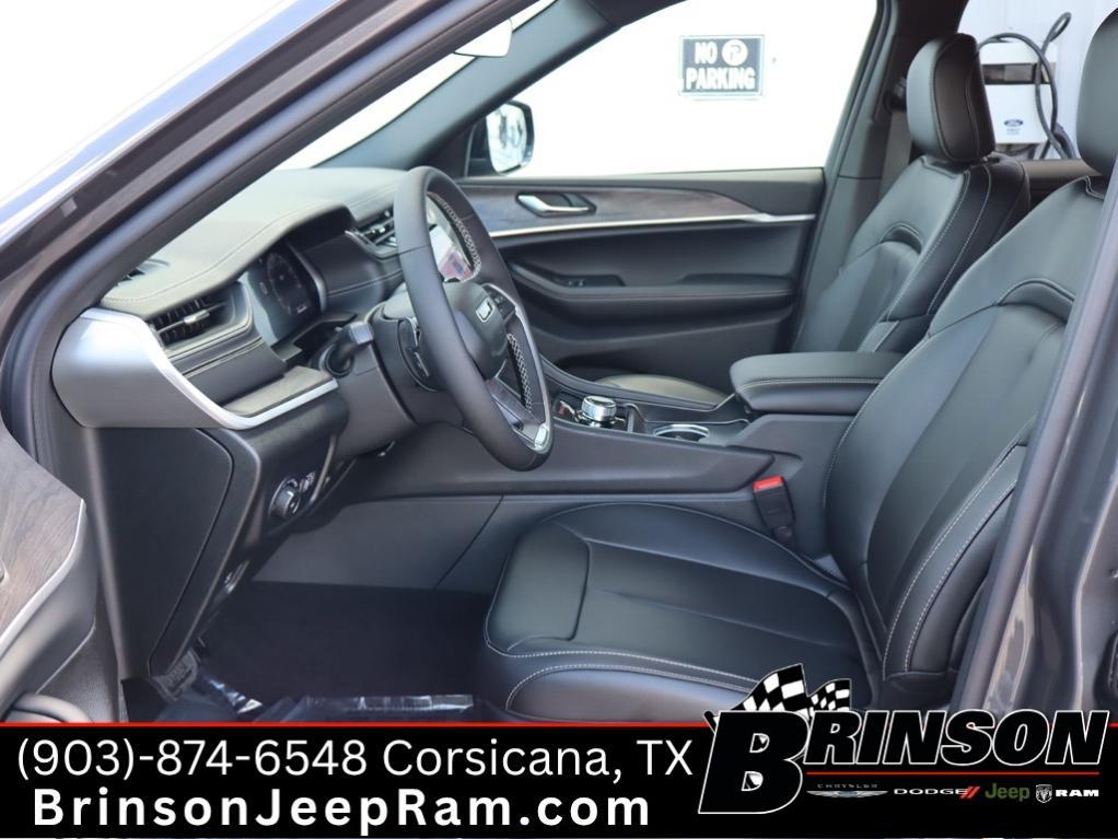 new 2025 Jeep Grand Cherokee L car, priced at $45,497