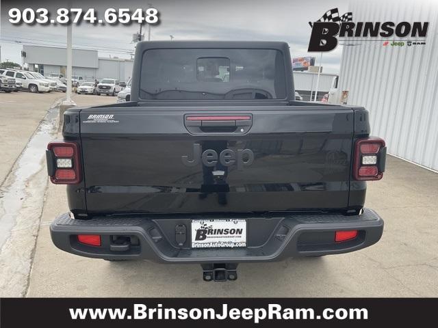 new 2024 Jeep Gladiator car, priced at $43,480