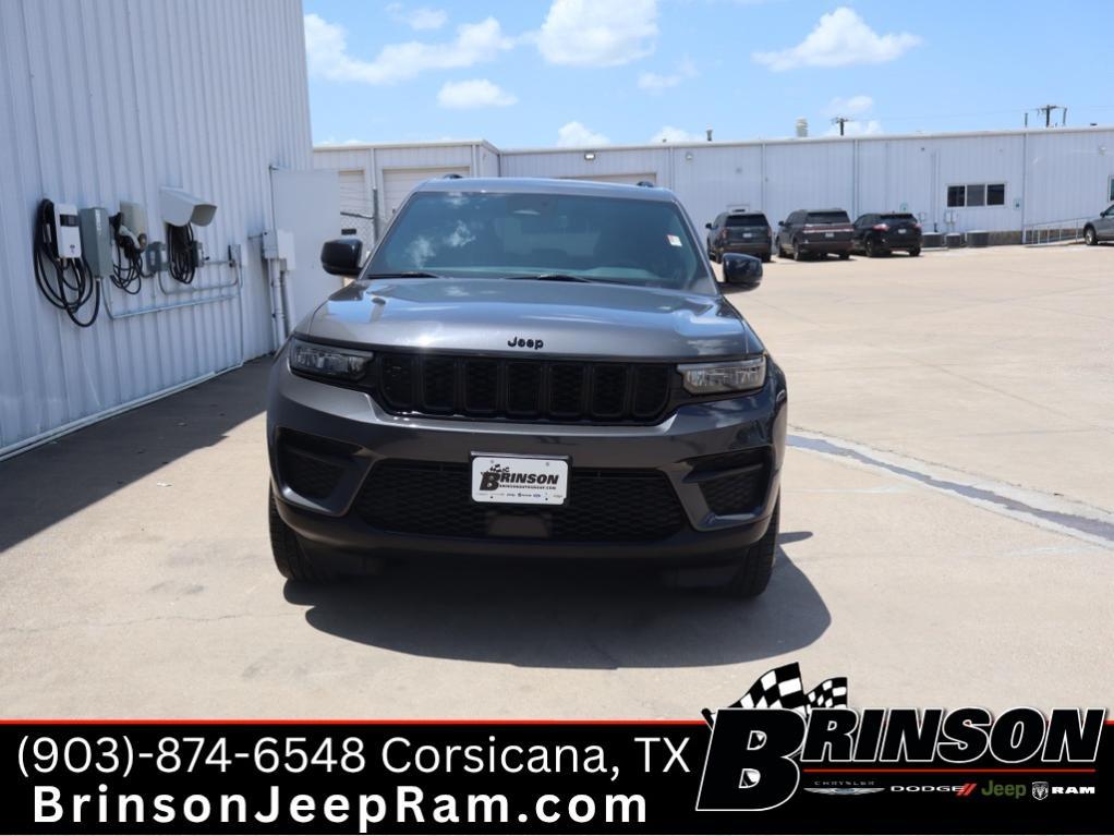 used 2023 Jeep Grand Cherokee car, priced at $25,756