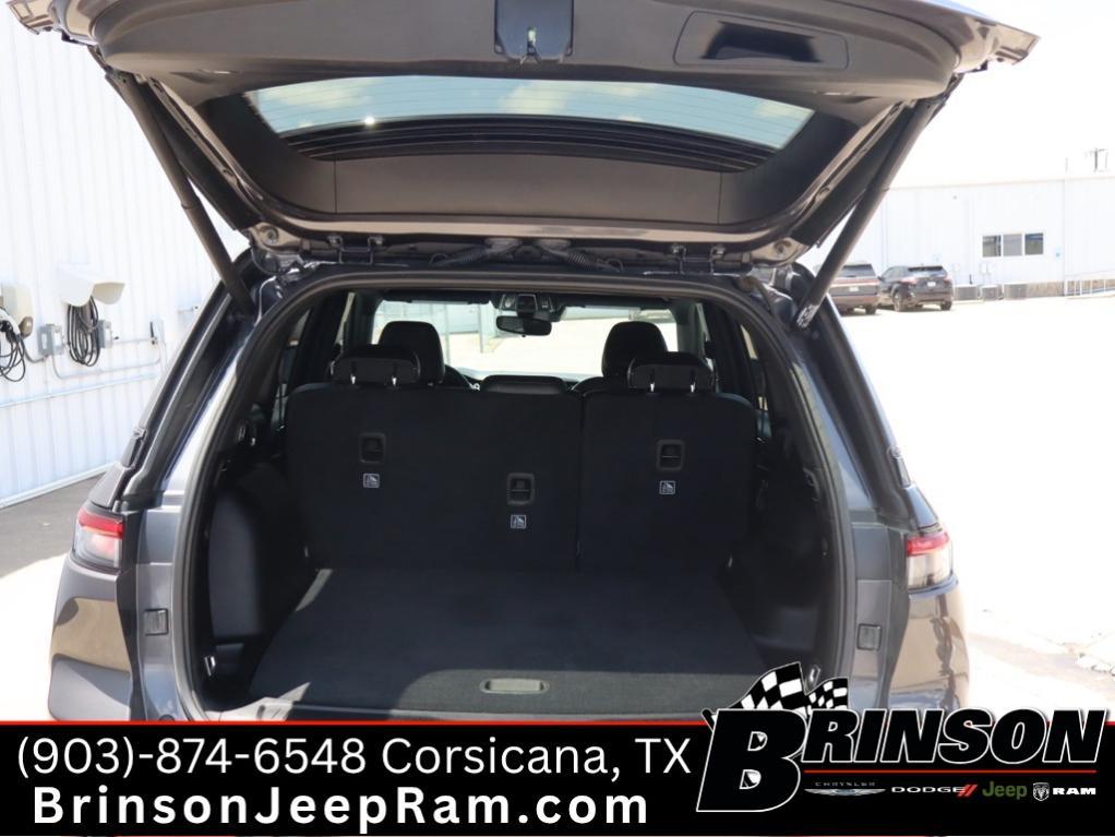 used 2023 Jeep Grand Cherokee car, priced at $25,756