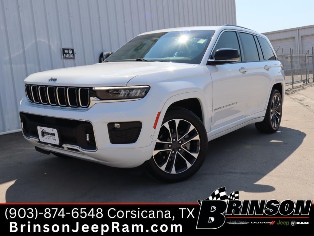 used 2023 Jeep Grand Cherokee car, priced at $40,389