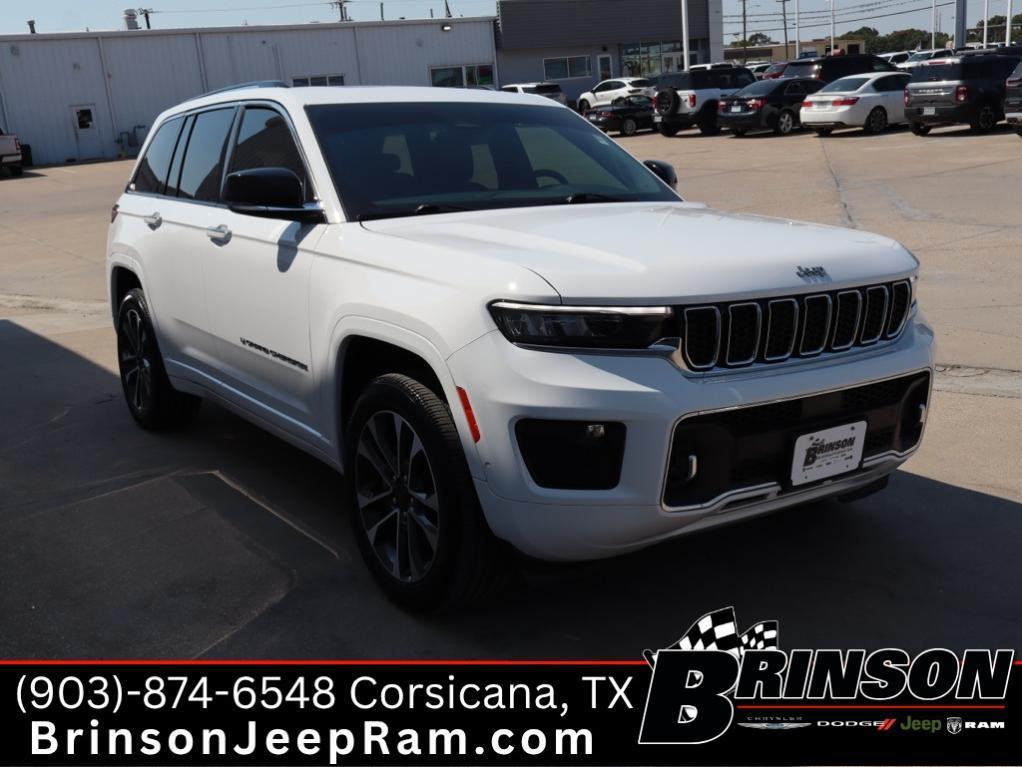 used 2023 Jeep Grand Cherokee car, priced at $40,389
