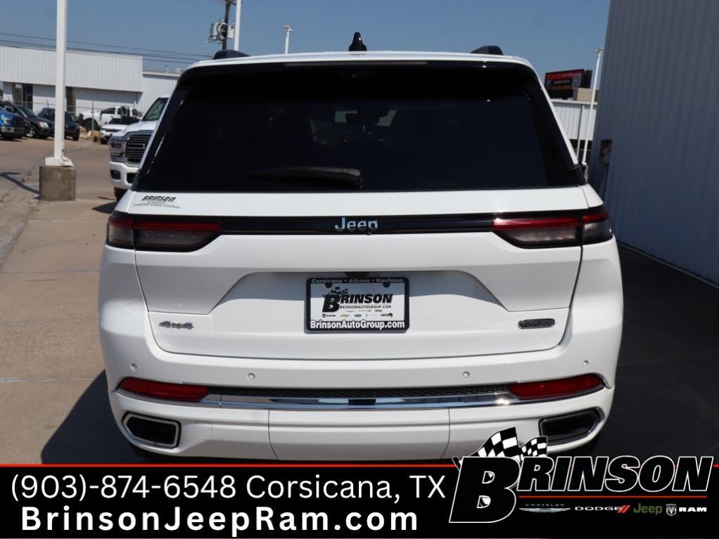 used 2023 Jeep Grand Cherokee car, priced at $40,389
