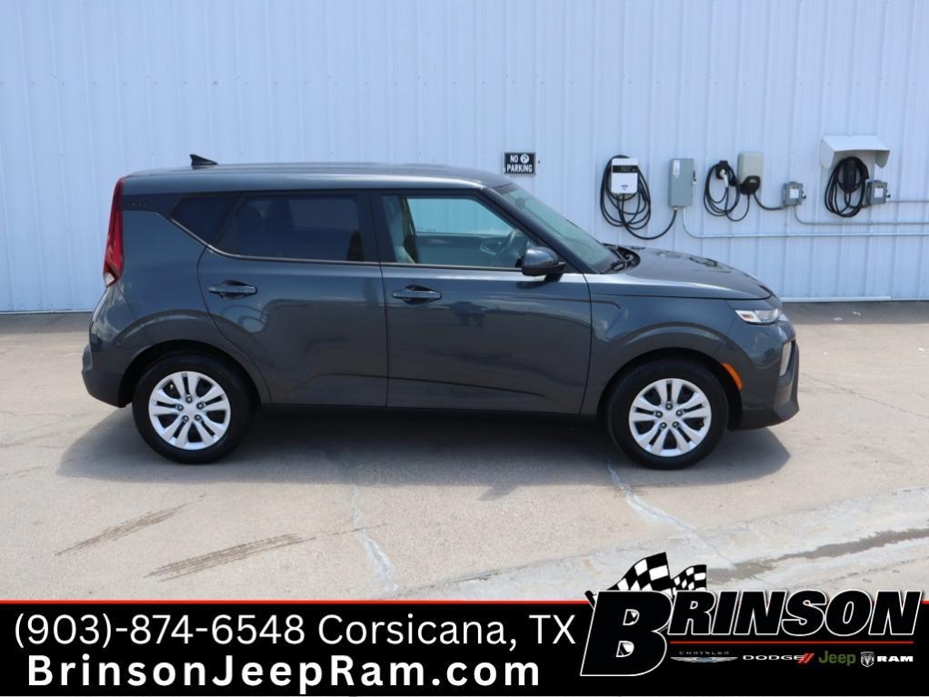used 2022 Kia Soul car, priced at $17,317