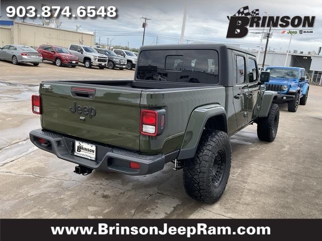 new 2024 Jeep Gladiator car, priced at $39,028