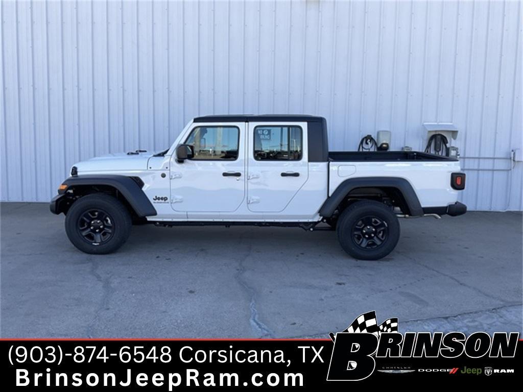new 2025 Jeep Gladiator car, priced at $36,142