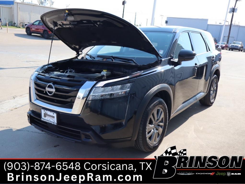used 2022 Nissan Pathfinder car, priced at $25,695