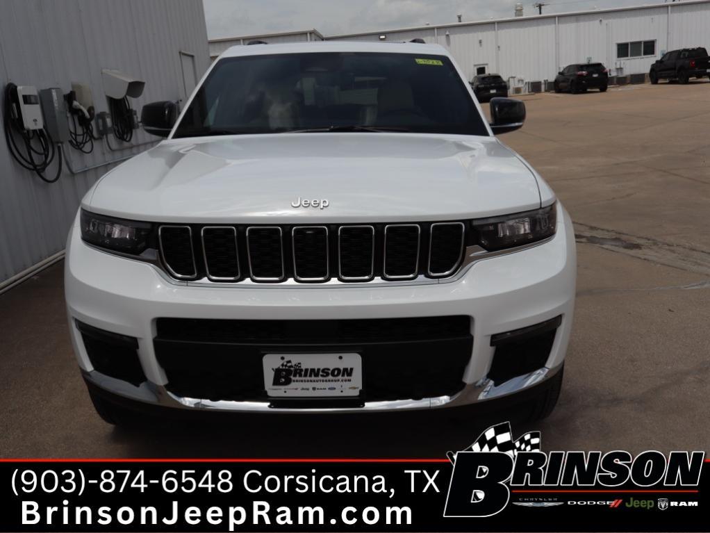 new 2025 Jeep Grand Cherokee L car, priced at $46,617
