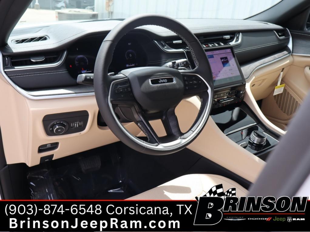 new 2025 Jeep Grand Cherokee L car, priced at $46,617