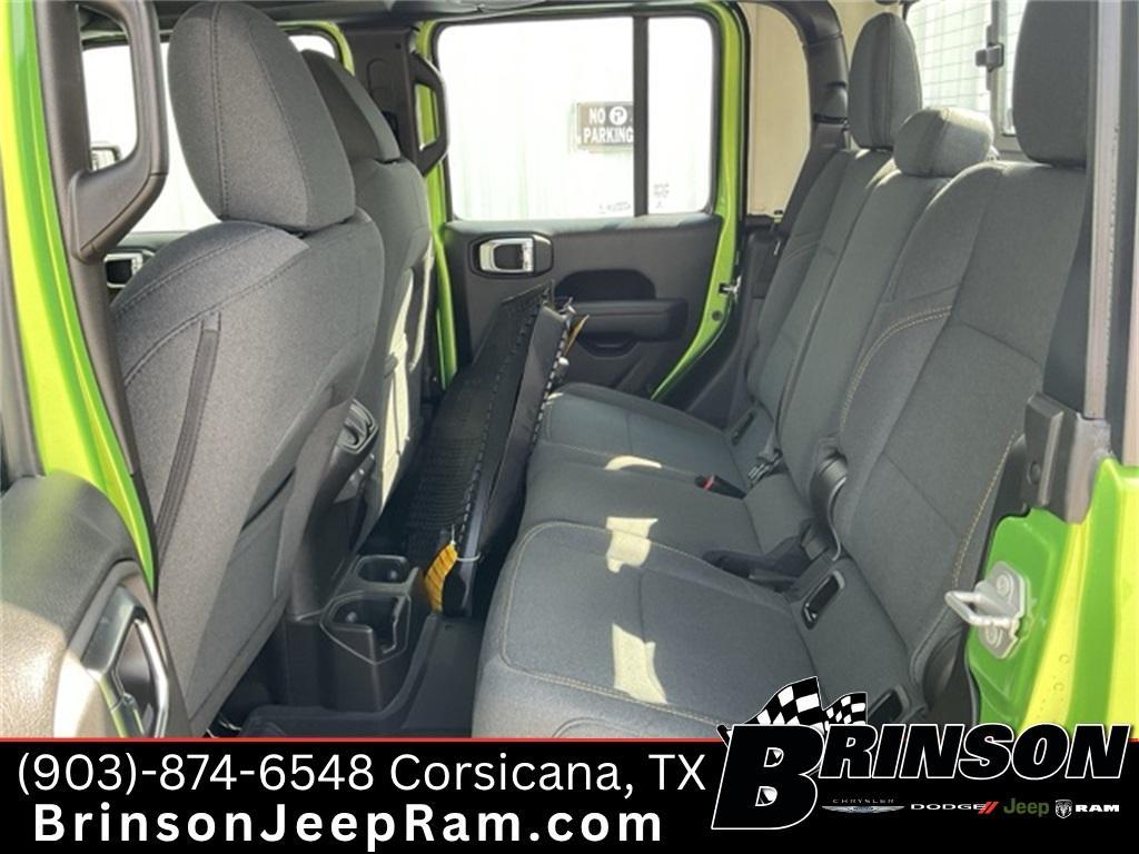 new 2025 Jeep Gladiator car, priced at $36,630