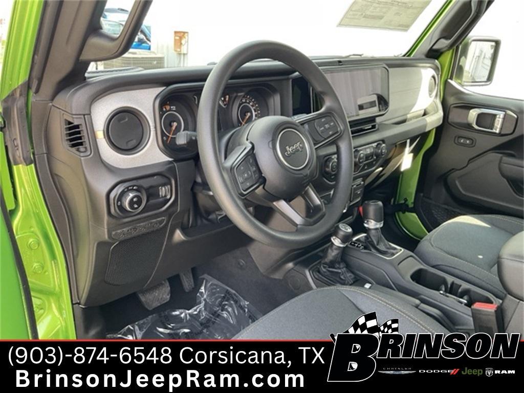 new 2025 Jeep Gladiator car, priced at $36,630