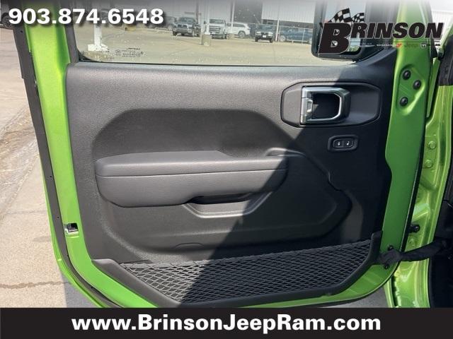 new 2025 Jeep Gladiator car, priced at $36,710
