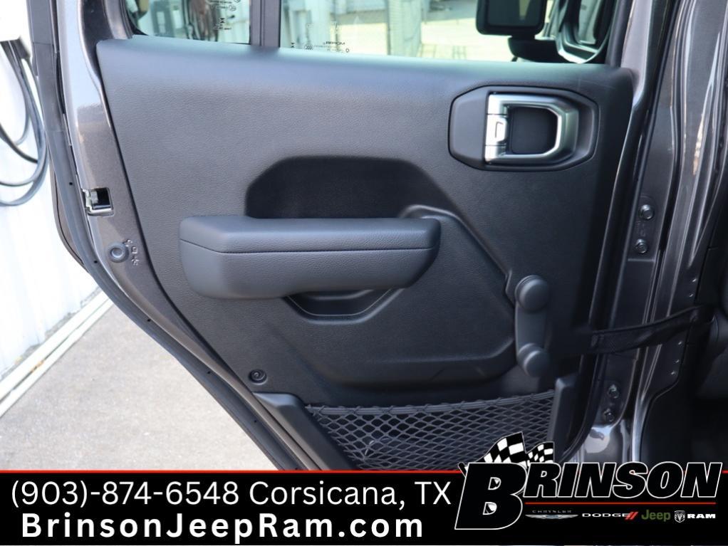 used 2024 Jeep Gladiator car, priced at $37,595