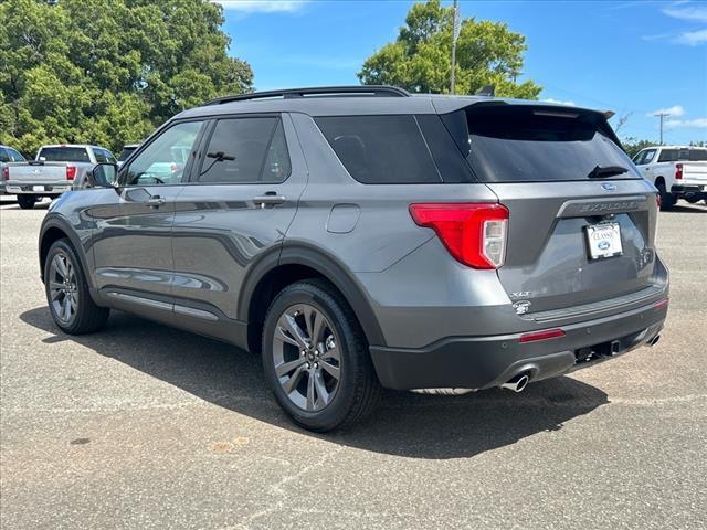 new 2024 Ford Explorer car, priced at $43,320