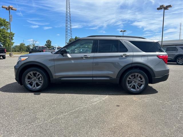 new 2024 Ford Explorer car, priced at $43,320