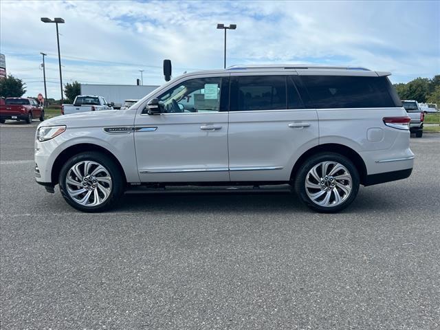 new 2024 Lincoln Navigator car, priced at $104,750