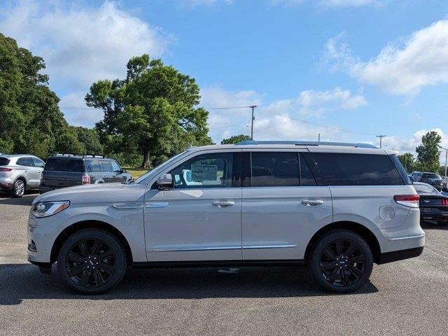 new 2024 Lincoln Navigator car, priced at $96,991