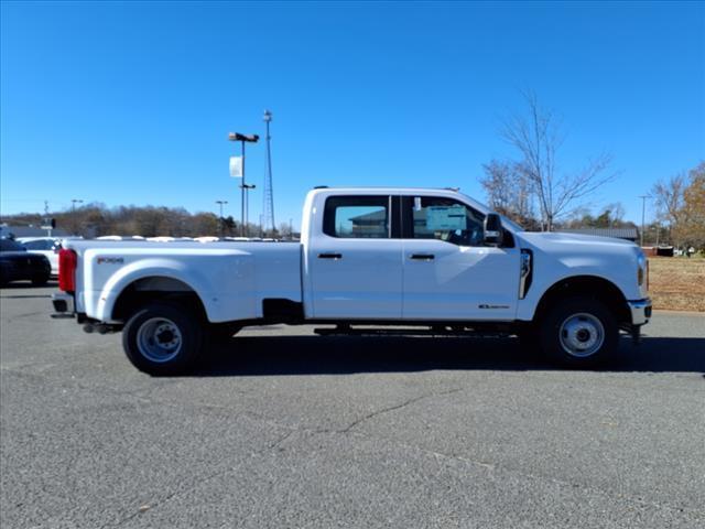 new 2024 Ford F-350 car, priced at $62,960