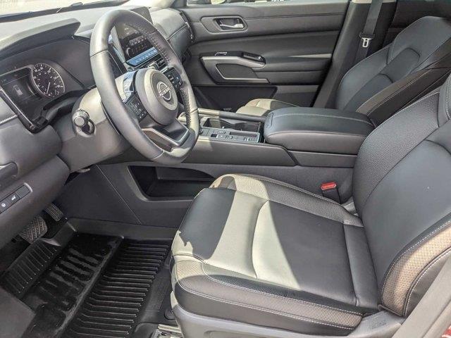 used 2024 Nissan Pathfinder car