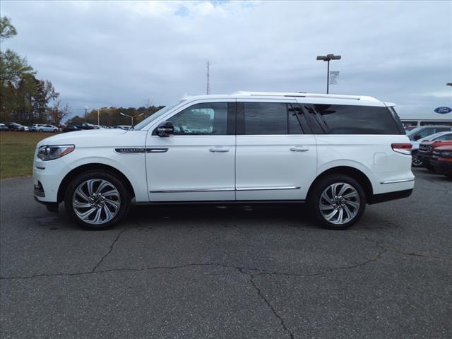 new 2024 Lincoln Navigator car, priced at $101,978