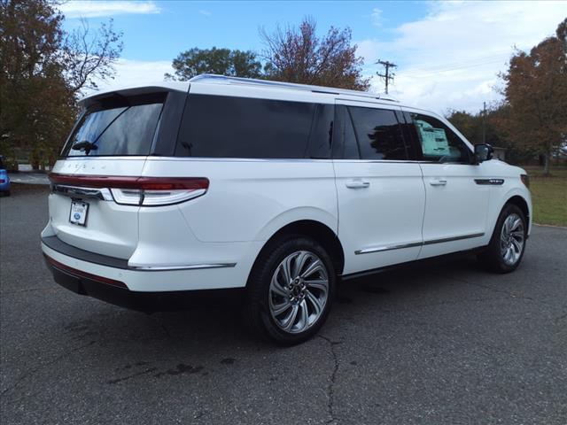 new 2024 Lincoln Navigator car, priced at $101,978