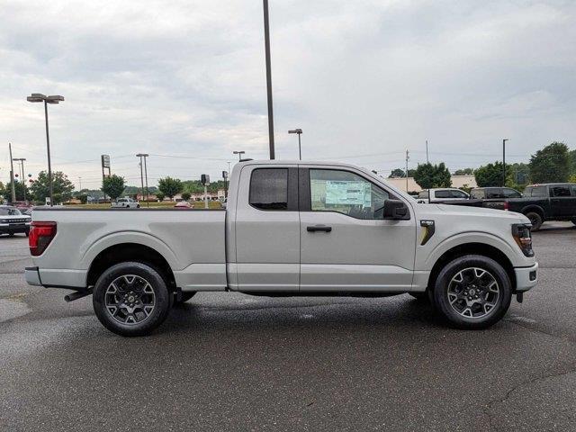 new 2024 Ford F-150 car, priced at $40,795