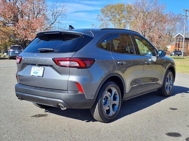 new 2025 Ford Escape car, priced at $31,475